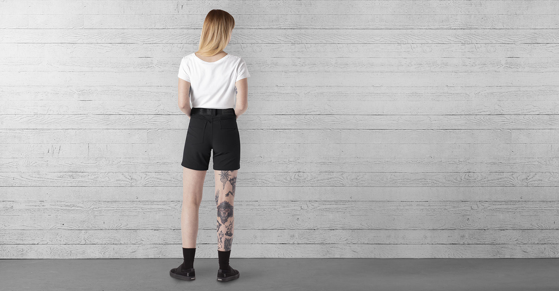 Chrome Anza Shorts Women's