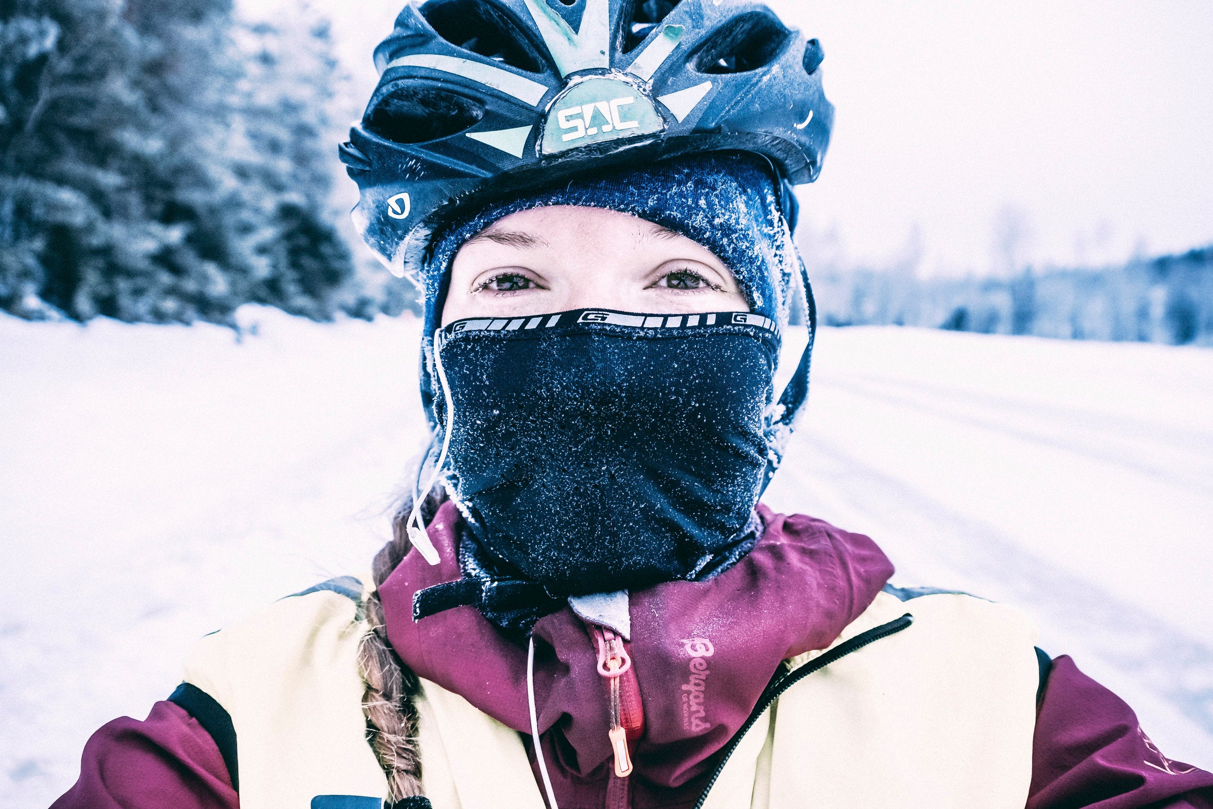 Jorden runt på 1000 dagar av Fredrika Ek