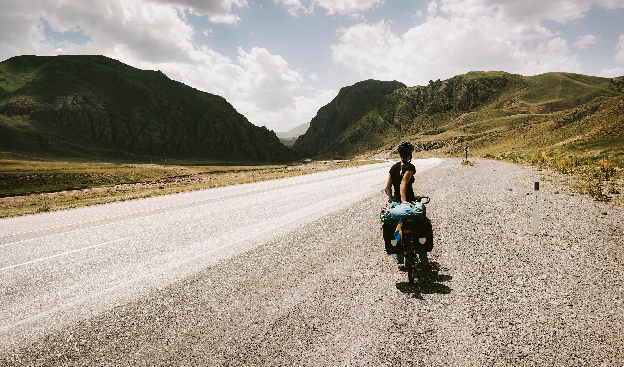 Jorden runt på 1000 dagar av Fredrika Ek