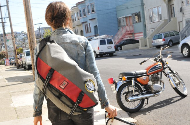 Chrome Citizen Messenger Bag - Black/White