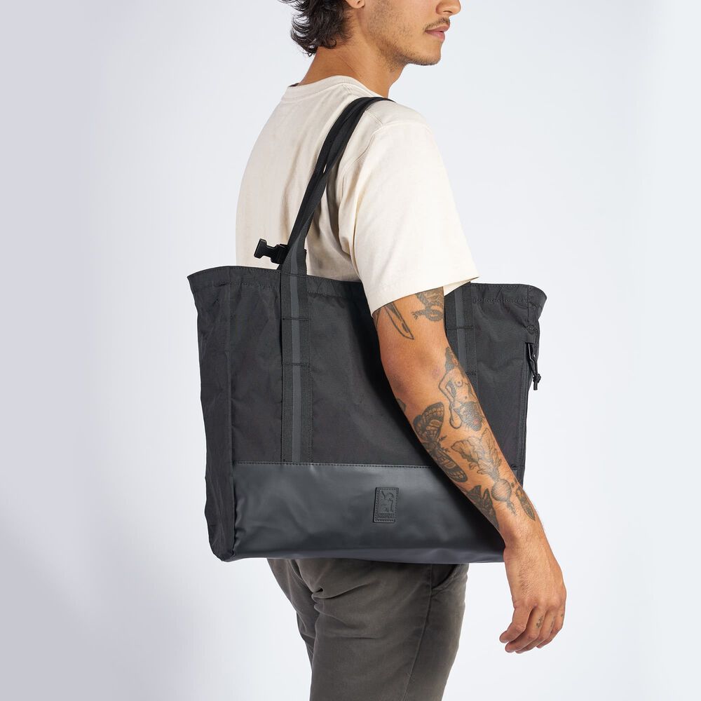 Chrome Civvy Messenger Tote