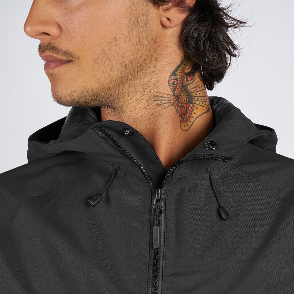 Chaqueta Chrome Storm Salute Commute - Negra