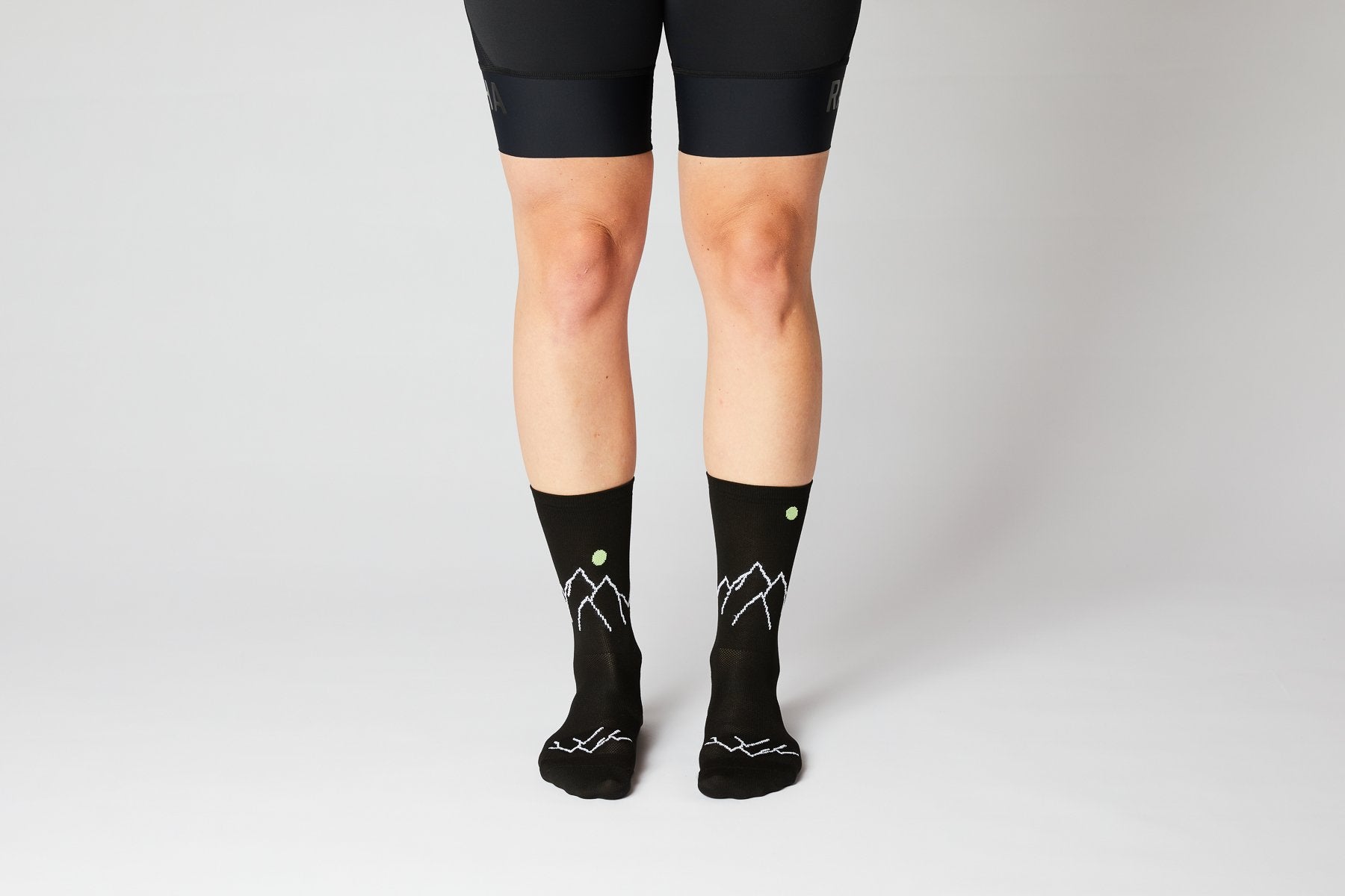 FINGERSCROSSED #11_04 Mountain Black/Neon Cyckelstrumpor