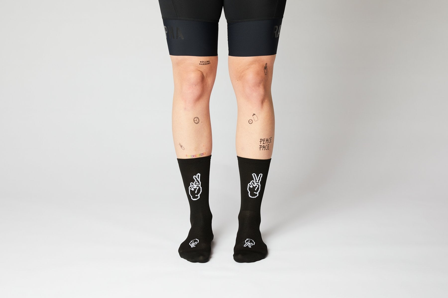 FINGERSCROSSED #Rolling Harmony Czarne Skarpety Rowerowe