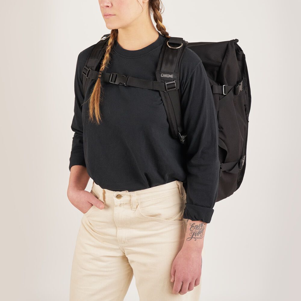 Sac à dos messager Chrome Warsaw 2.0 - Noir