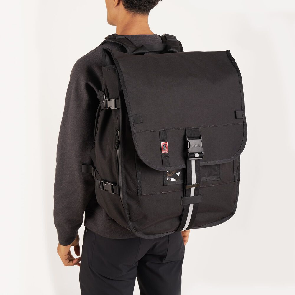 Sac à dos messager Chrome Warsaw 2.0 - Noir