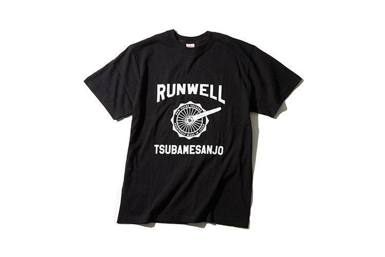 Runwell RW College -paita X-Large