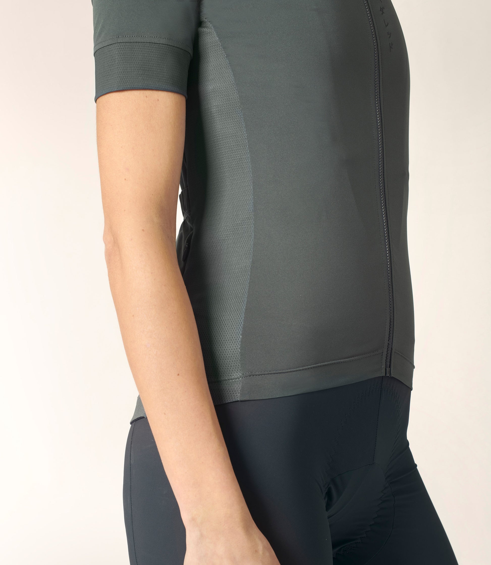 PEdALED Damen Mirai Leichtes Trikot - Dunkel Schiefer