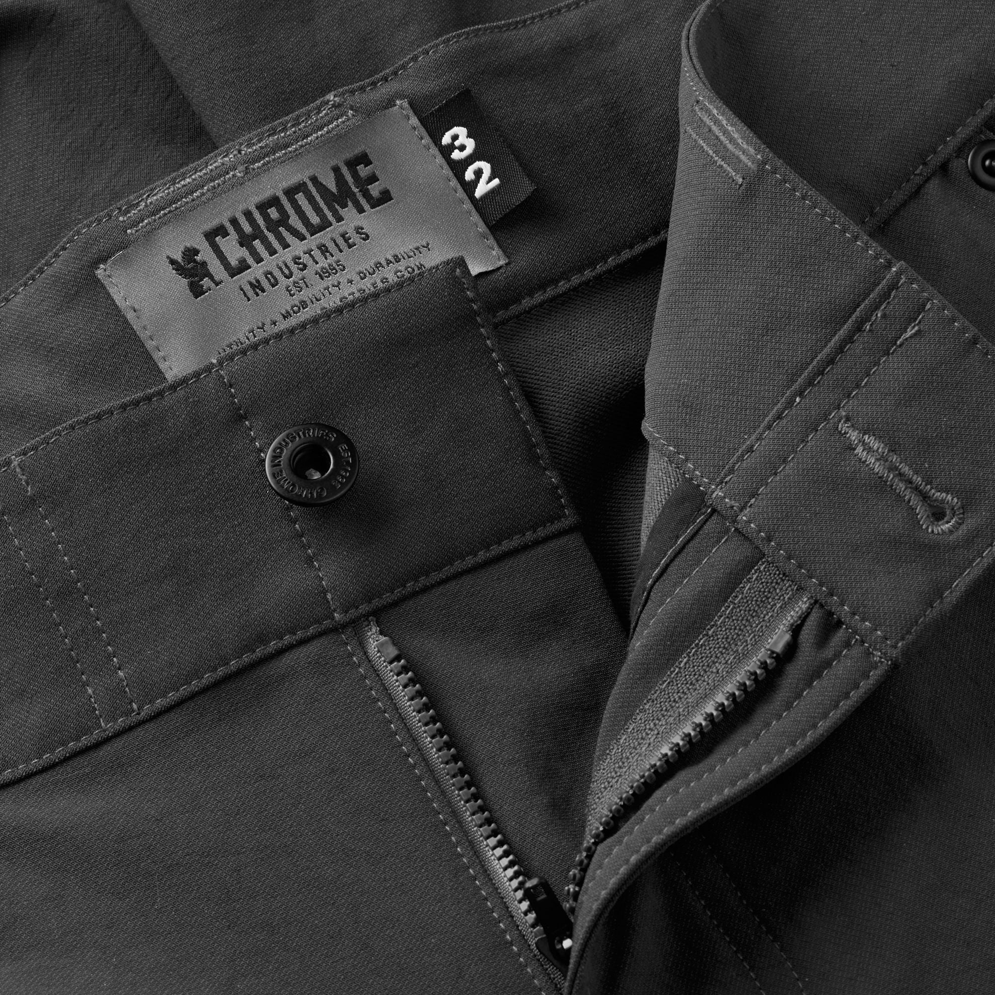 Chrome Folsom MID Short 2.0 - Black