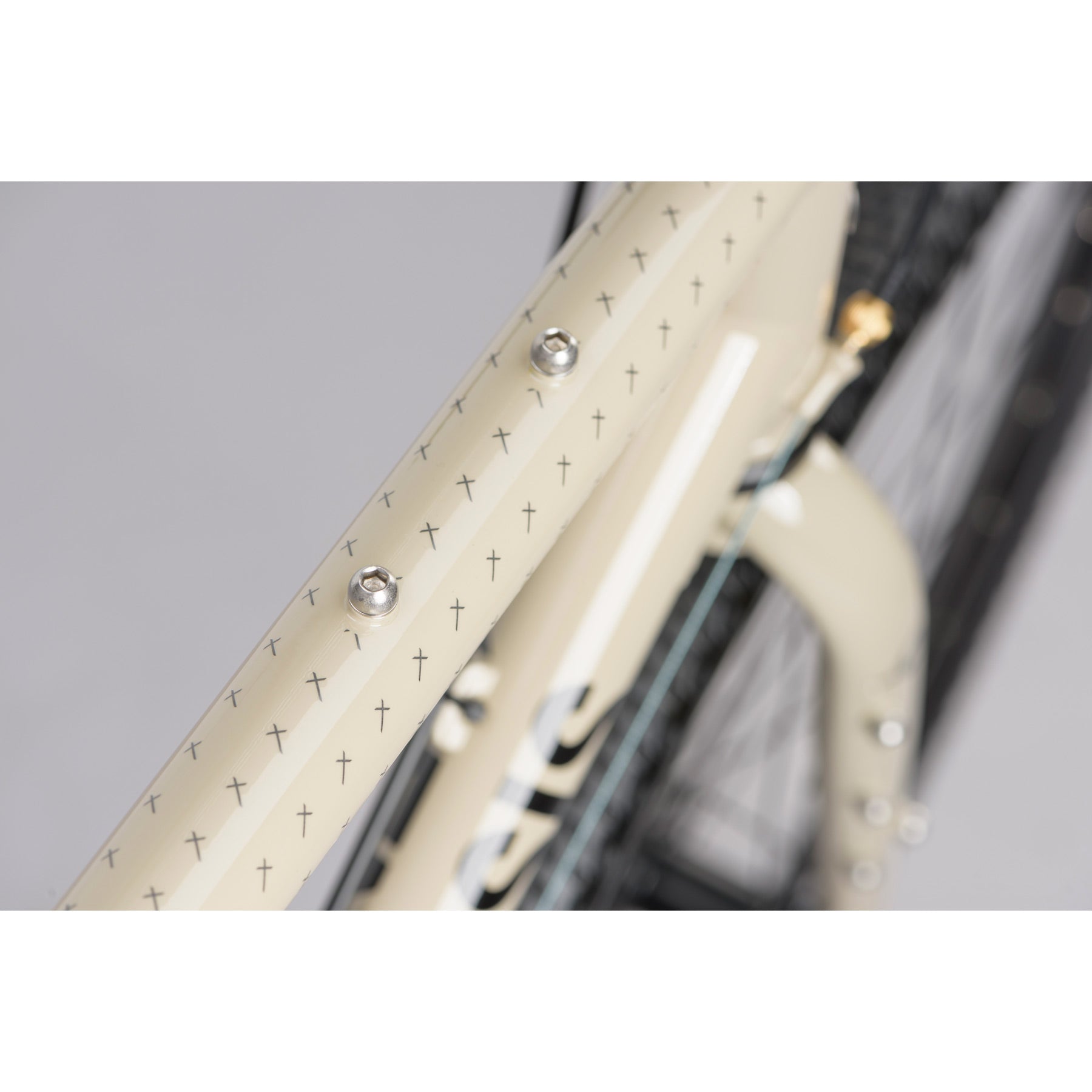 Genesis Croix de Fer 10 Sand