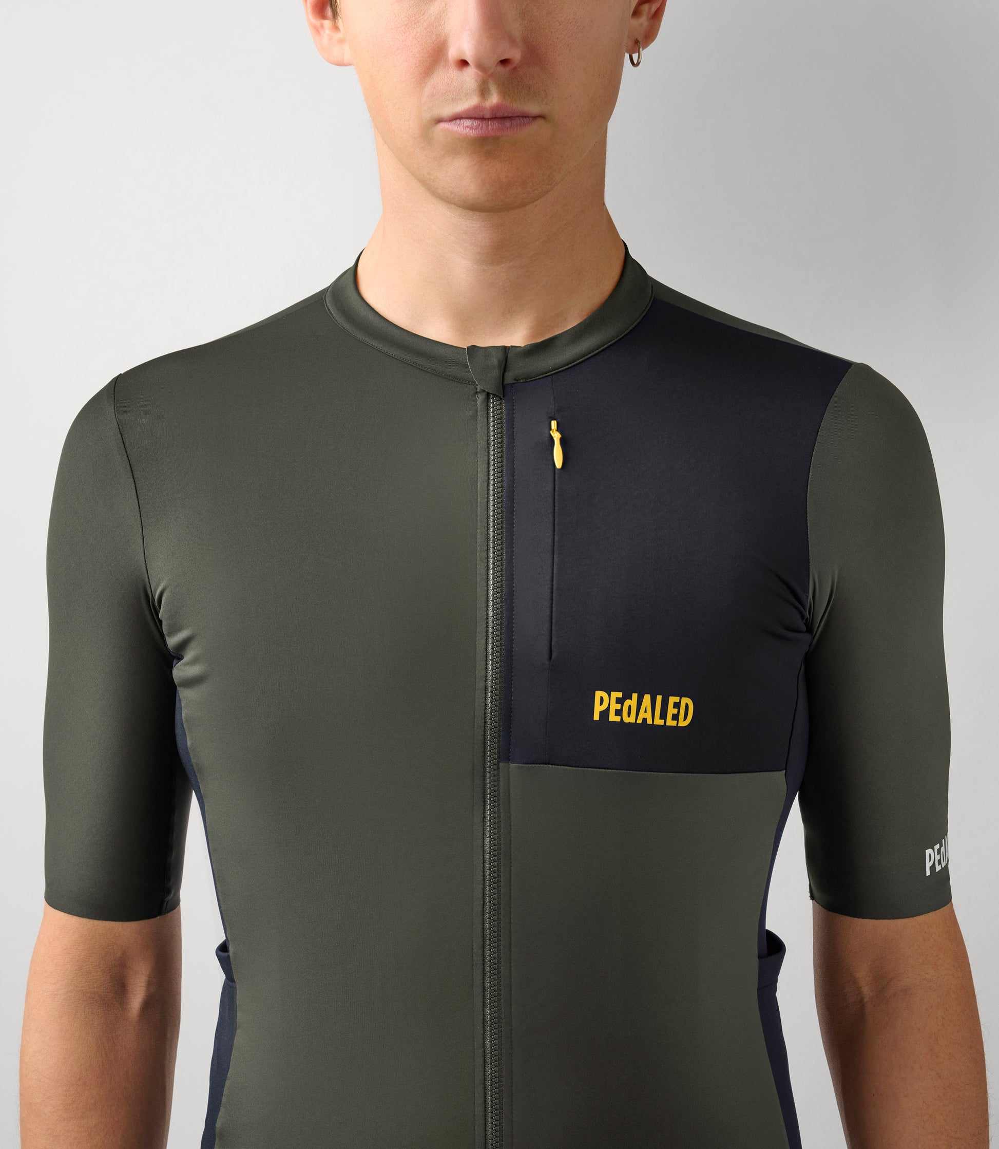 PEdALED Odyssey Kurzarm Cargo-Radtrikot - Grau Ink