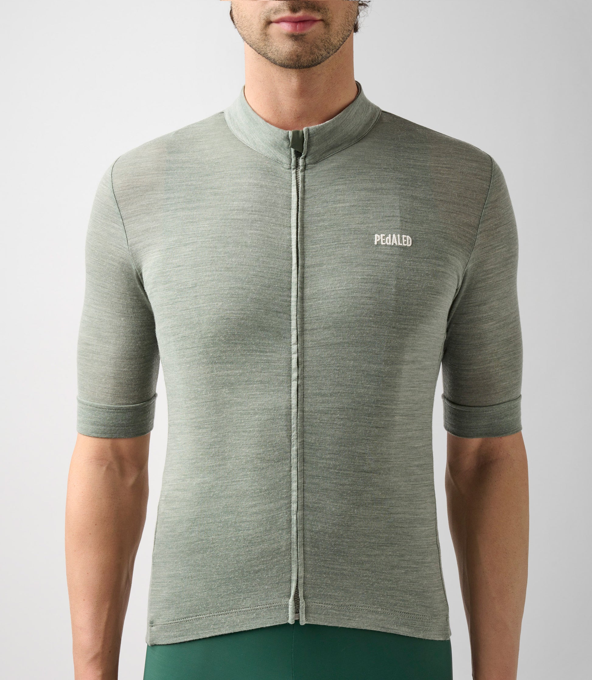 PEdALED Jersey Esencial de Merino - Verde Militar