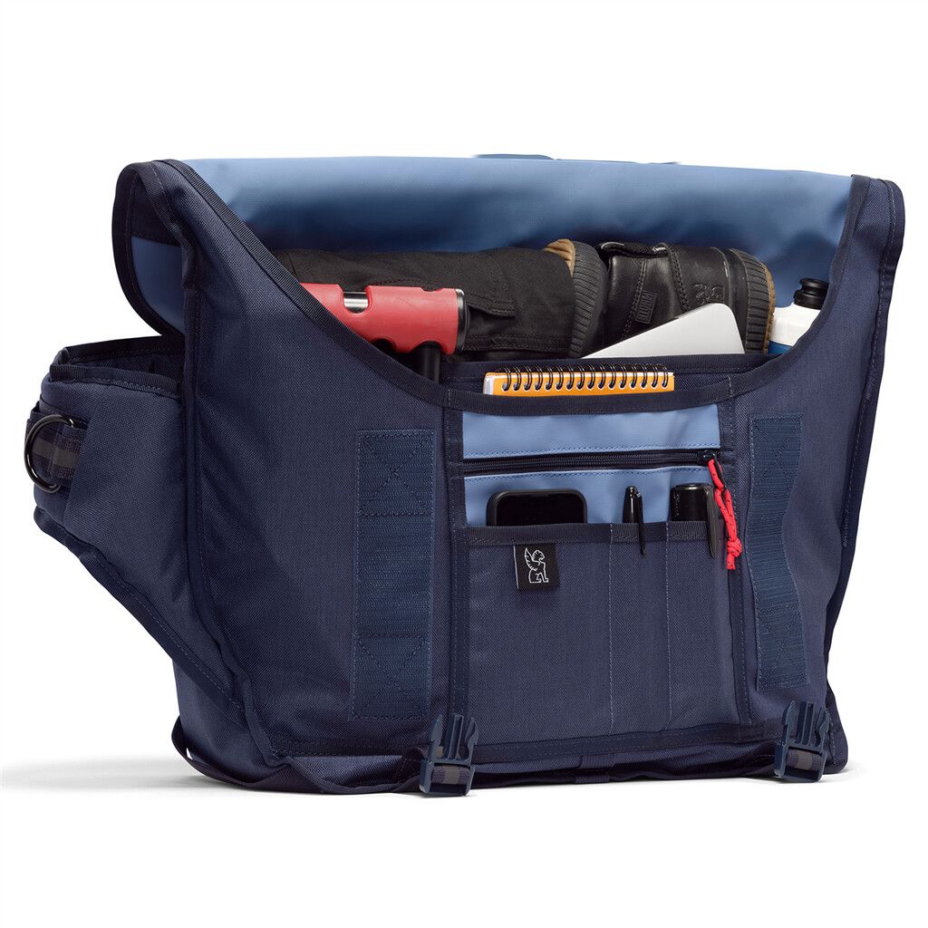 Chrome Citizen Messenger Tas - Navy Tritone