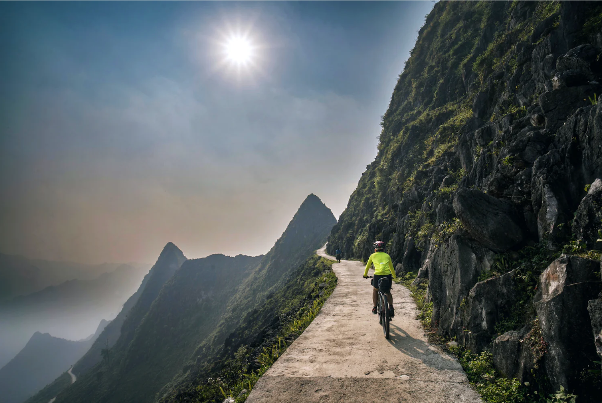 Grand Bikepacking Journeys - Riding Iconic Routes Around the World