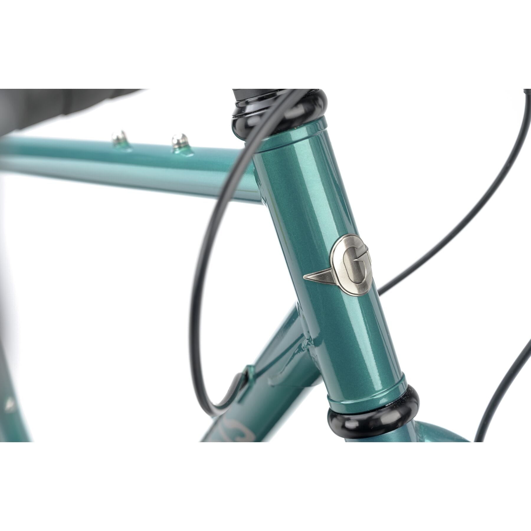 Genesis Croix de Fer 40 (Sterling Gloss)