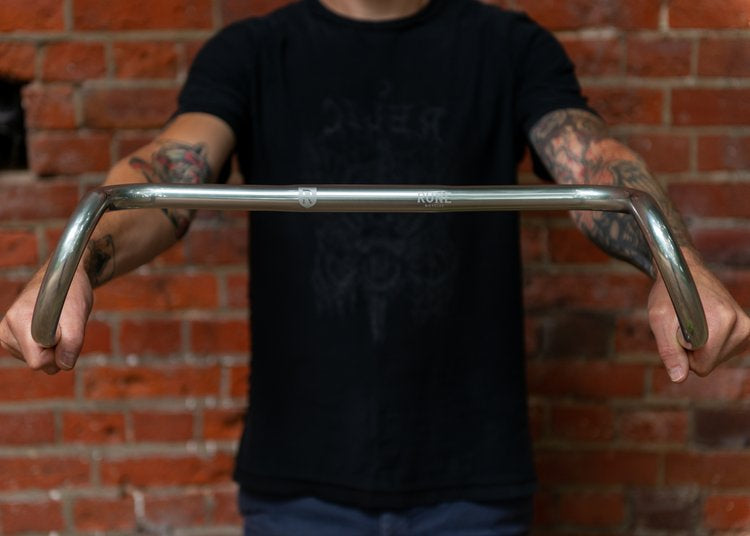 Rune Hilt Bar 26 mm 52 cm