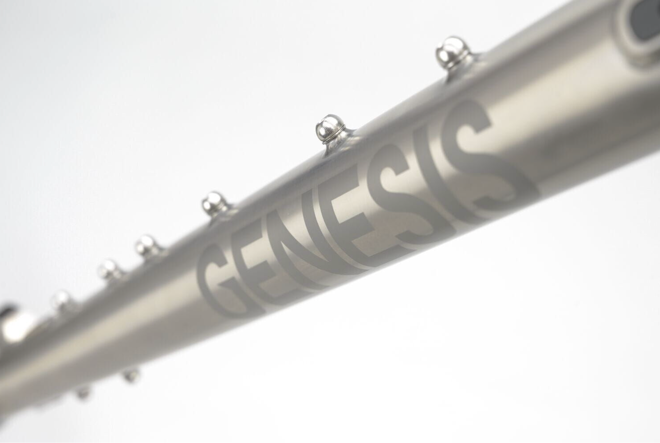 Genesis Croix de Fer Ti Luther Van Gloss Frames