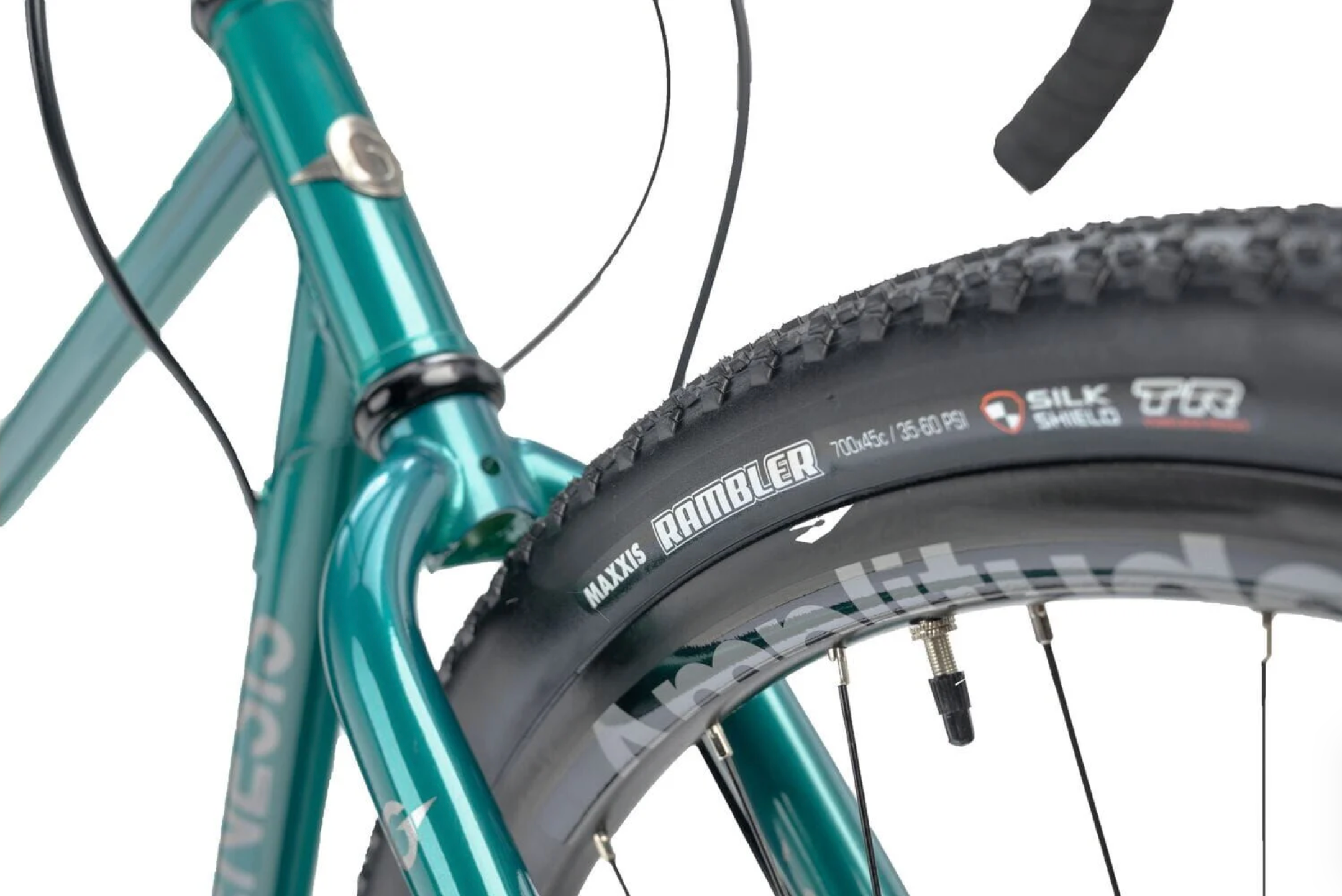 Genesis Croix de Fer 40 (Sterling Gloss)