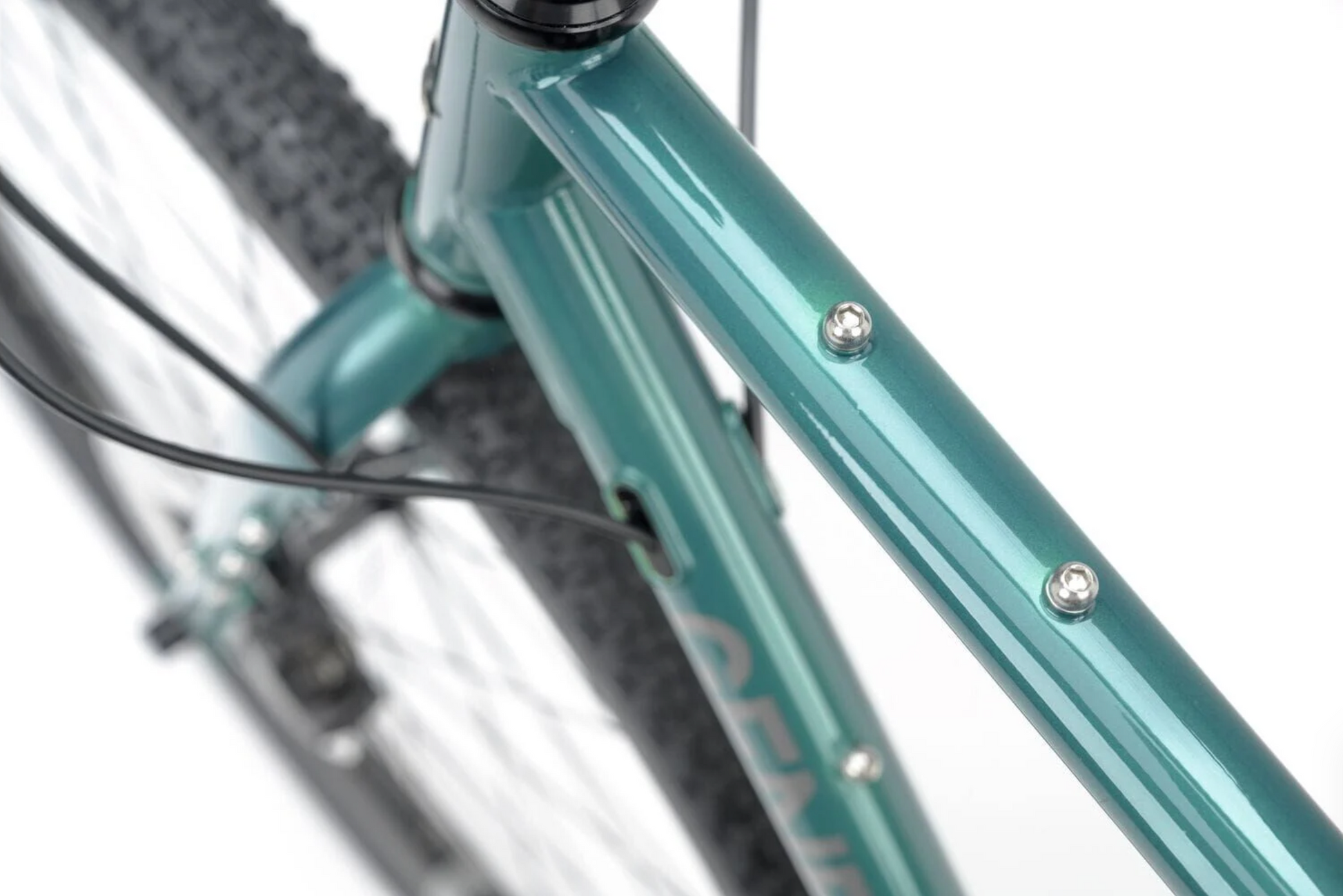 Genesis Croix de Fer 40 (Sterling Gloss)