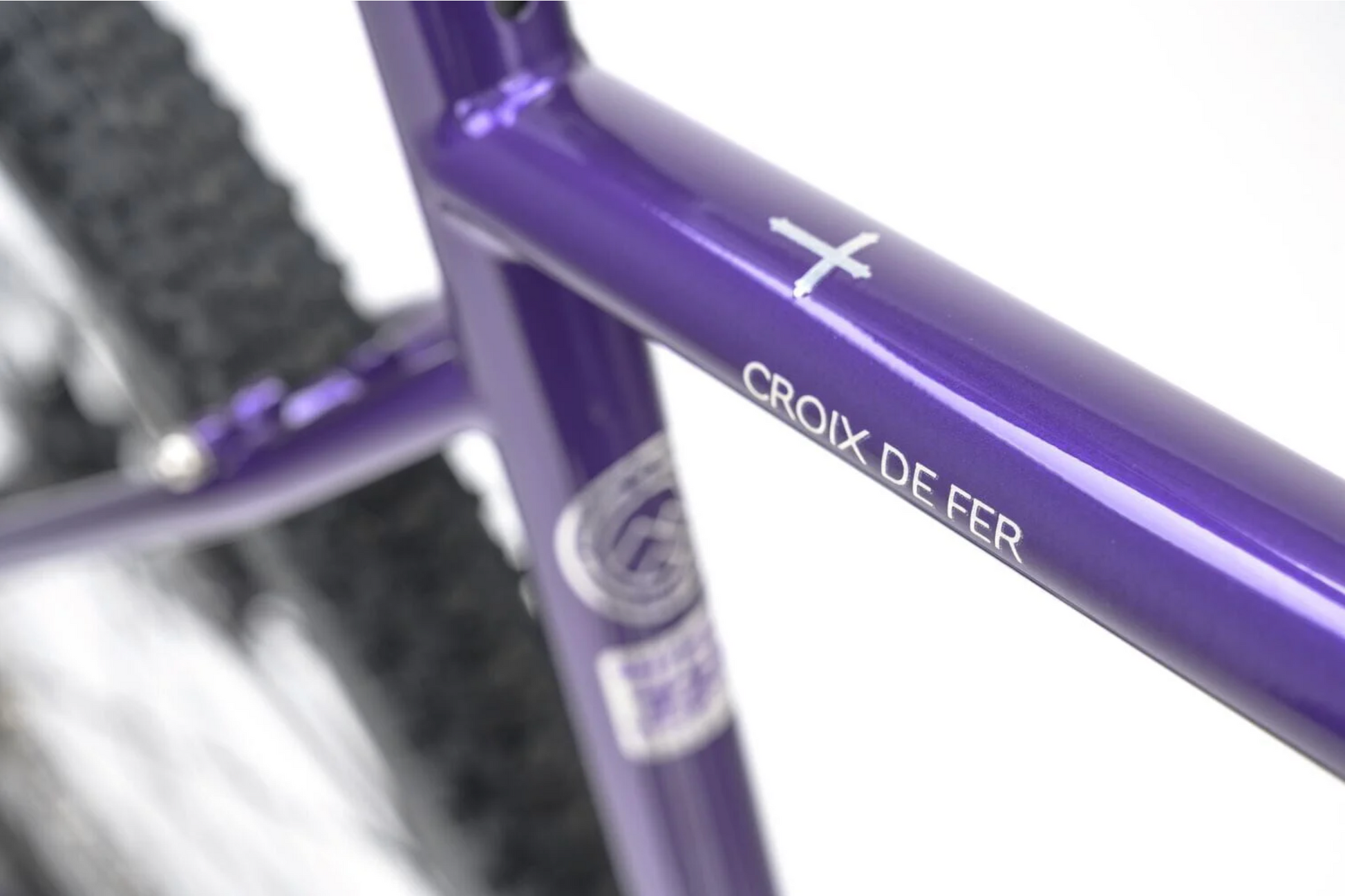 Genesis Croix de Fer 50 (Stone Temple Violets)
