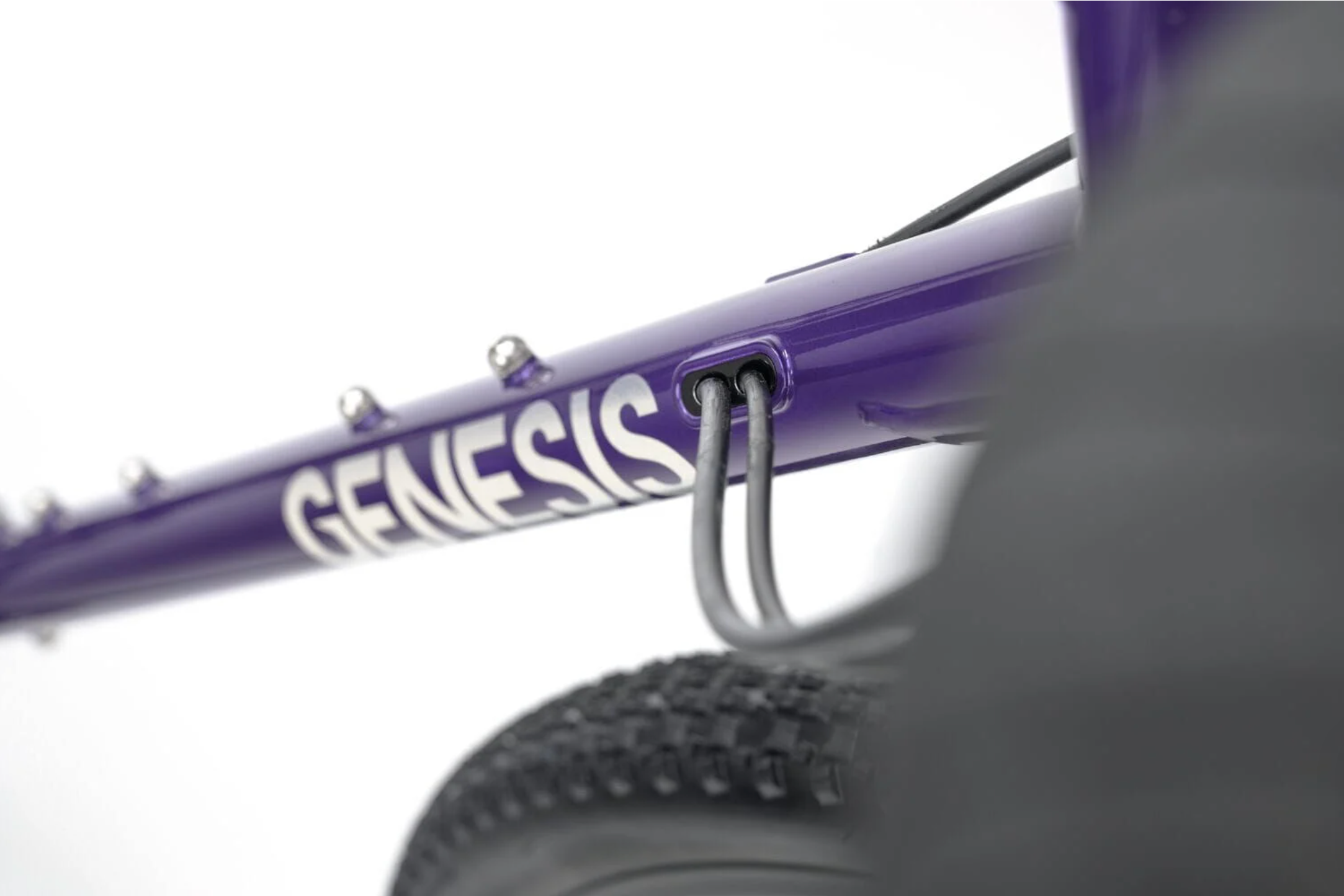 Genesis Croix de Fer 50 (Stone Temple Violets)