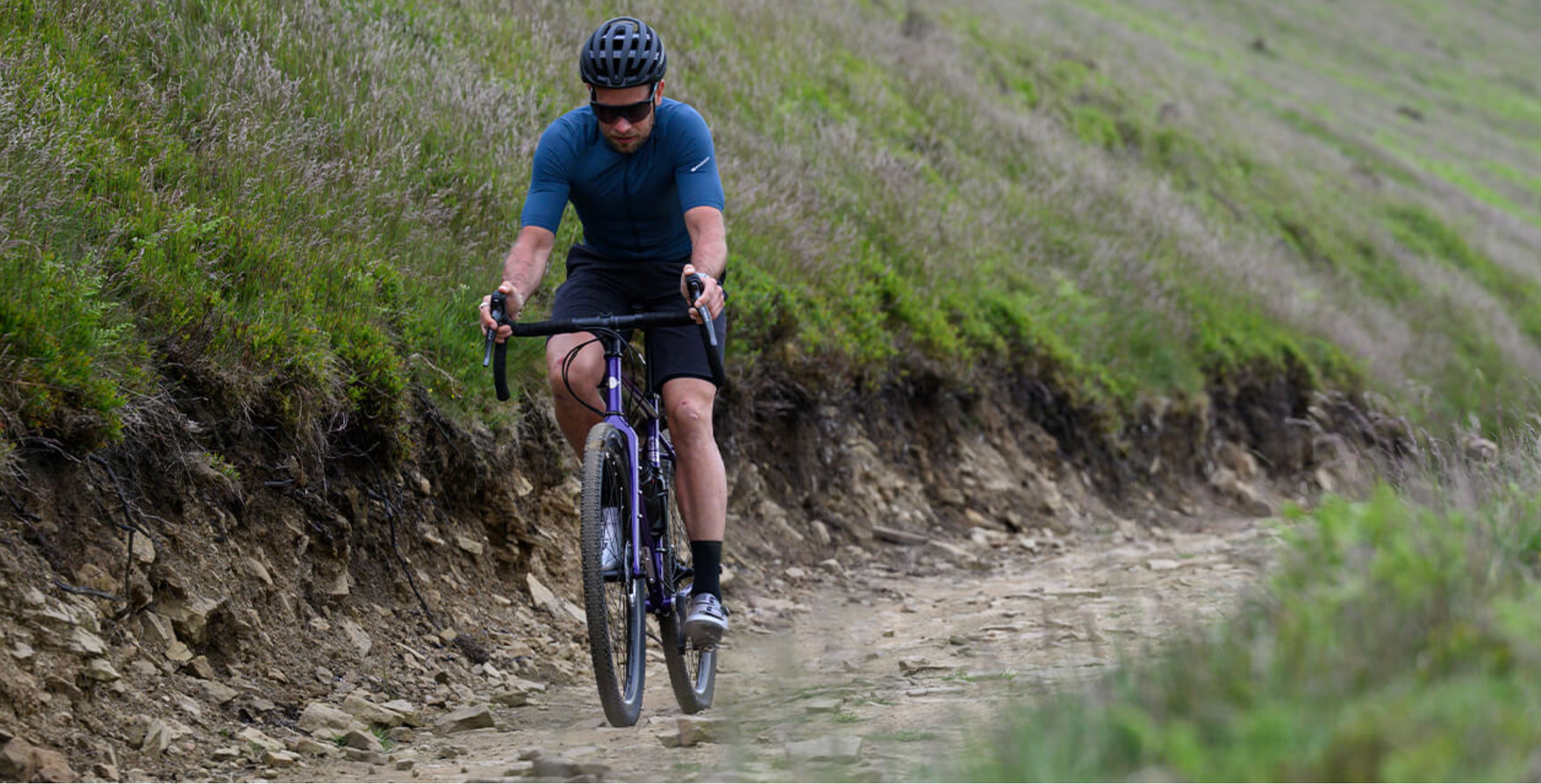 Genesis Croix de Fer 50 (Stone Temple Violets)