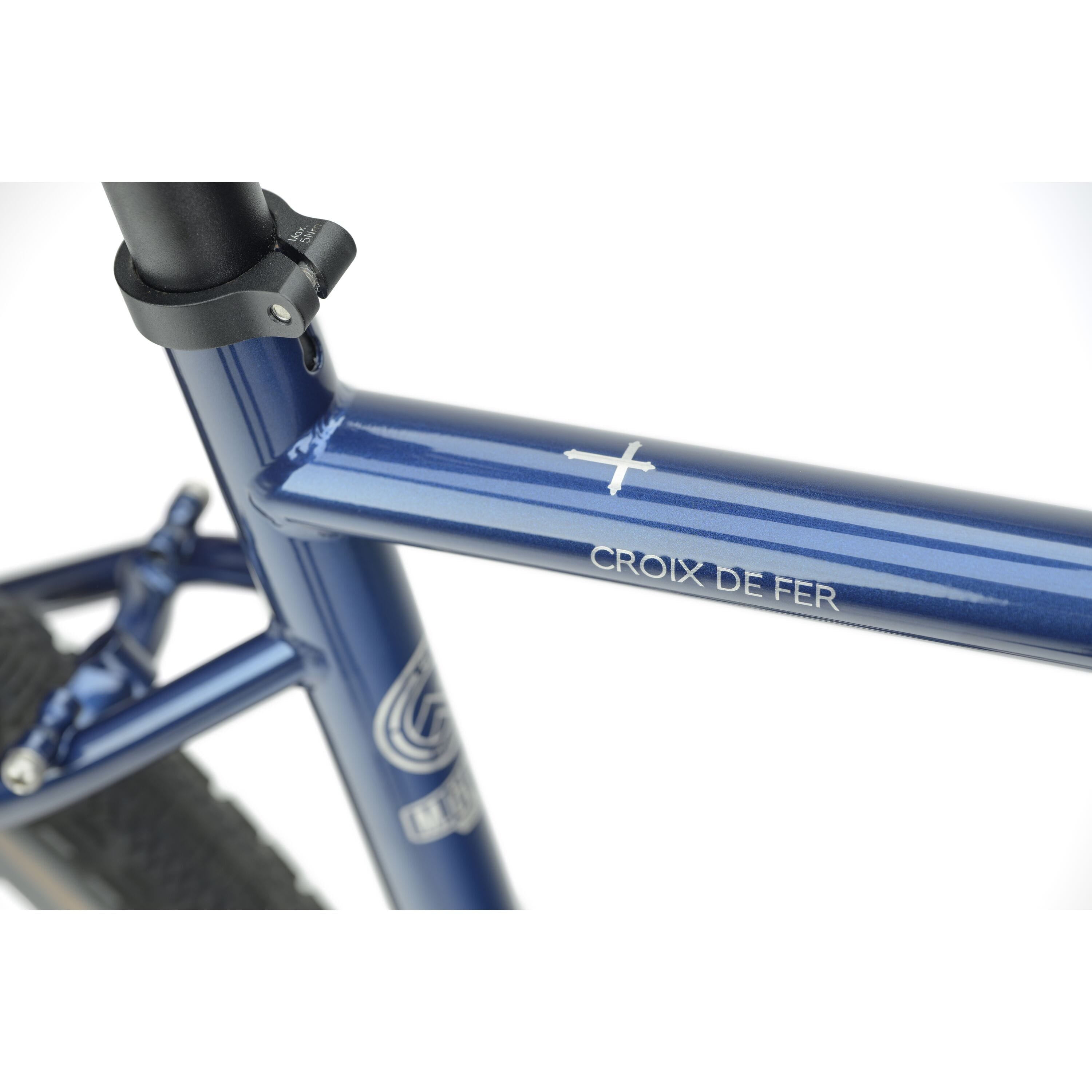 Genesis Croix de Fer 10 Flat Bar (Bloodie Hues)