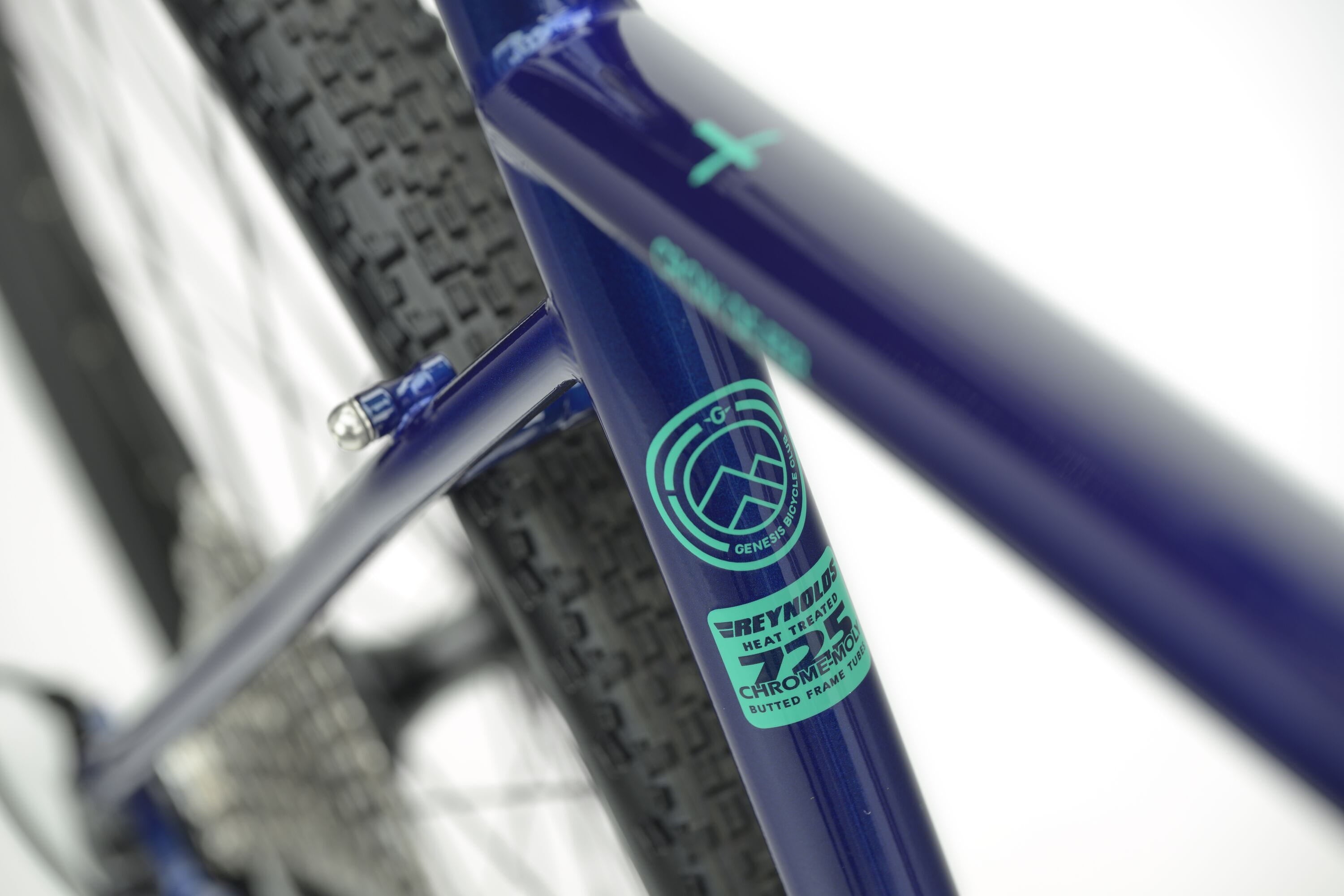 Genesis Croix de Fer 50 (Bludacris)