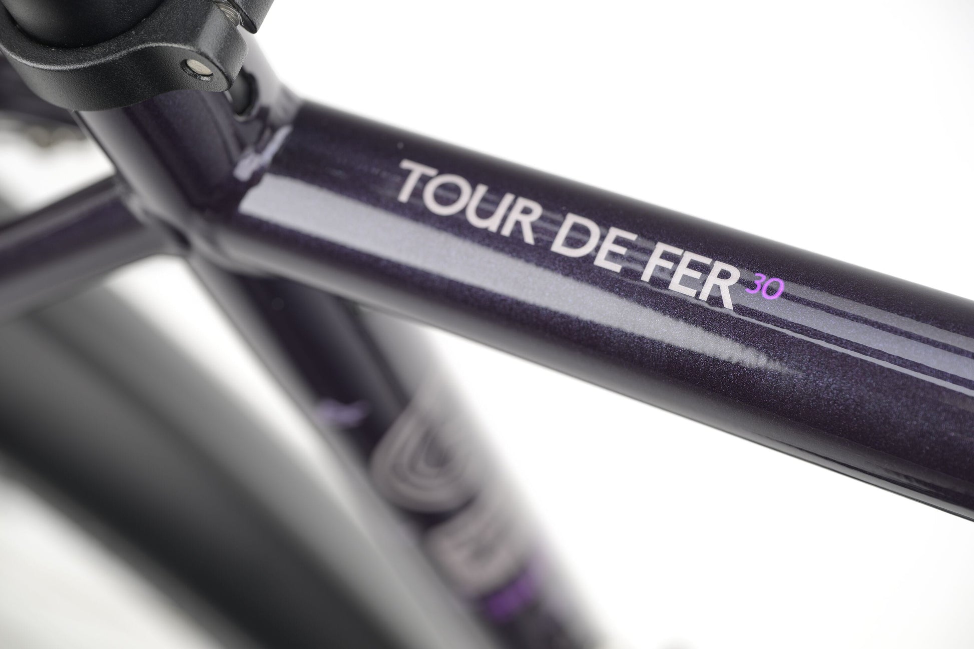 Genesis Tour De Fer 30 Flat Bar (Deep Nurple)